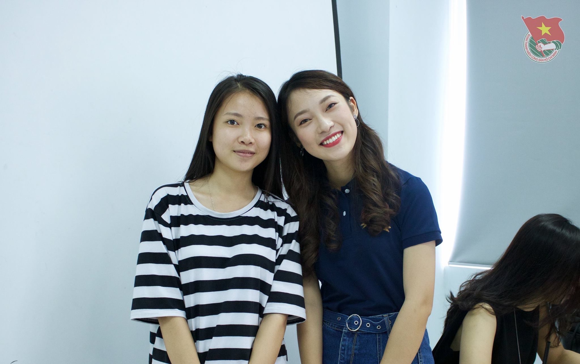 Từng phải góp từng đồng lẻ đăng ký khóa học dẫn chương trình, nữ sinh 41kg lột xác thành MC quen mặt của Bộ Ngoại giao - Ảnh 3.