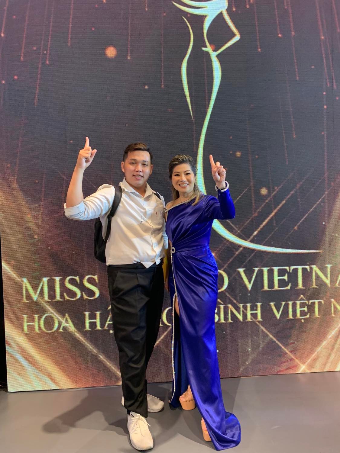 Chàng sinh viên nghèo đón đoàn Miss Grand International đến Việt Nam, hé lộ bí quyết học tiếng Anh độc đáo nhờ xem các cuộc thi Hoa hậu - Ảnh 9.