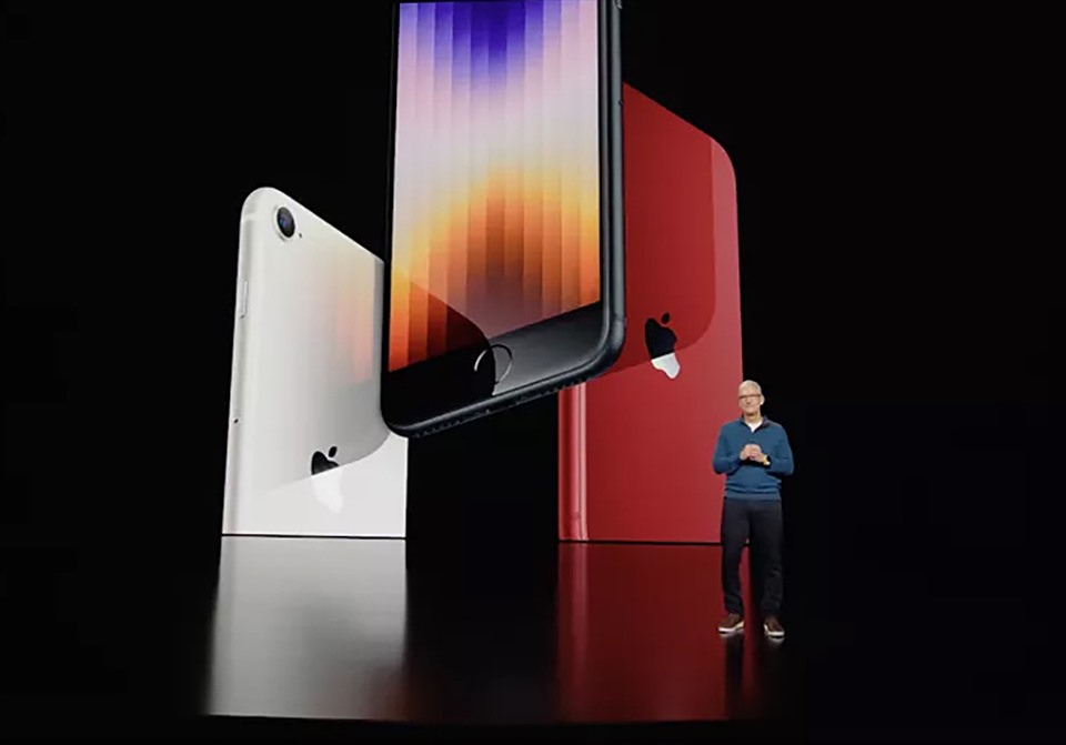 iPhone giá rẻ chỉ là giấc mơ, còn hiện thực giá gấp hơn 2 lần