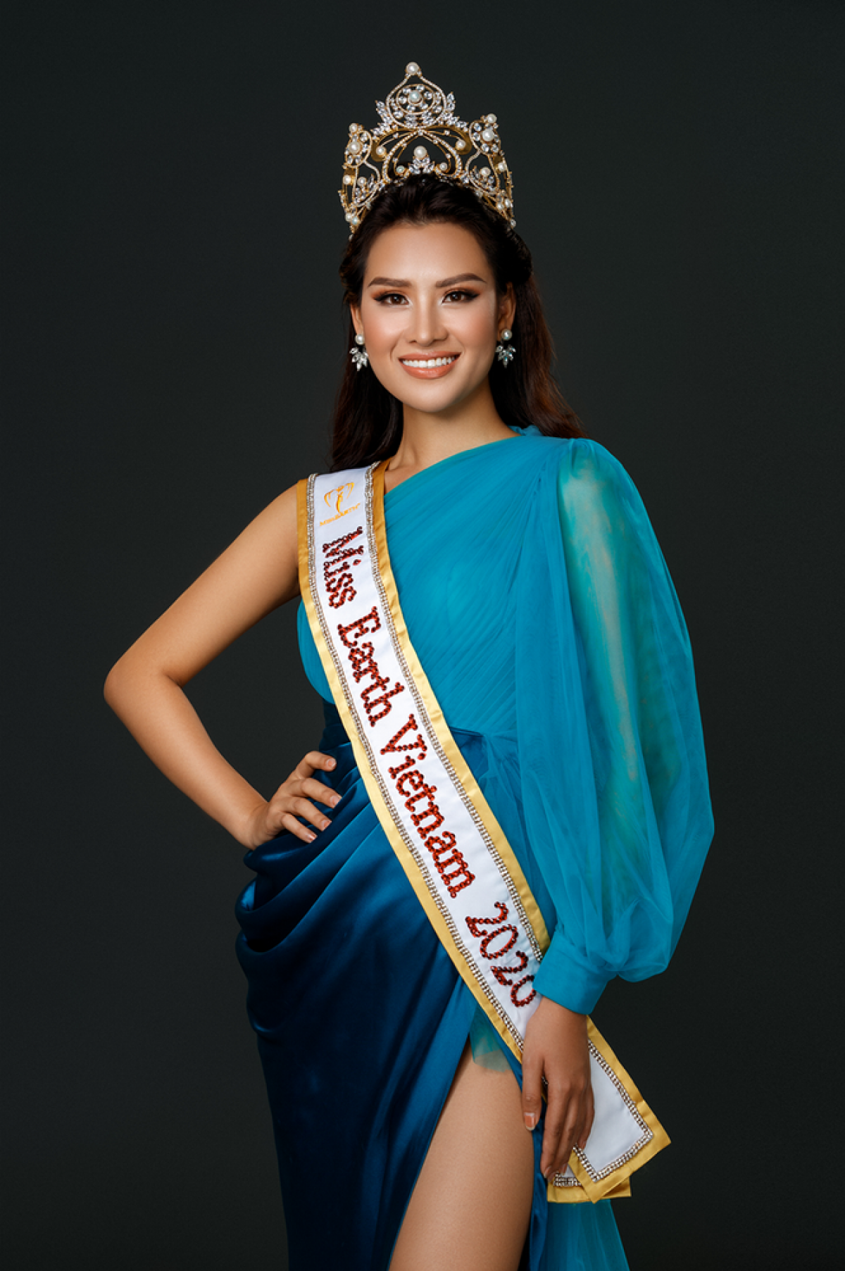 Thai Thi Hoa will represent the country to compete at Miss Earth 2020