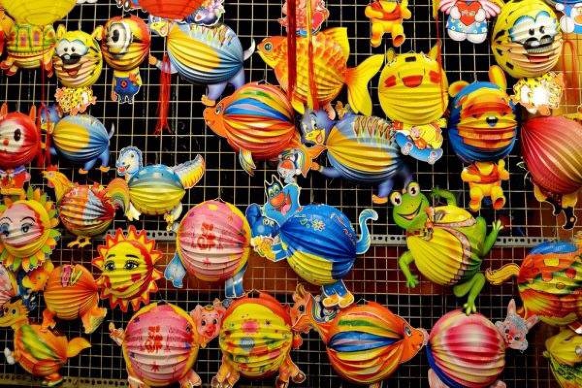 Modern lanterns come in all types of shapes of cartoon characters and prove exciting for young children.