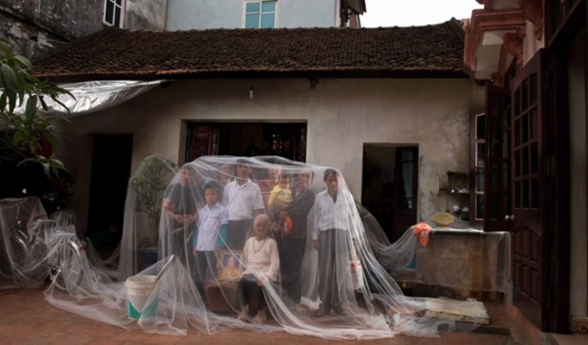 A photo taken by Vietnamese photographer Phan Quang is being showcased at the exhibition