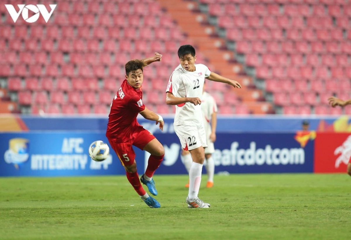 Nguyen Duc Chien, 22, was a key part of the Viettel FC side which lifted the V.League 1 trophy. He served as a key player for the Vietnam U22 squad which won the men’s football at the 30th Southeast Asian (SEA) Games and competed in the Asian Football Confederation (AFC) U23 Championship 2020. His call up marks the first time that he has been named among the national line-up.