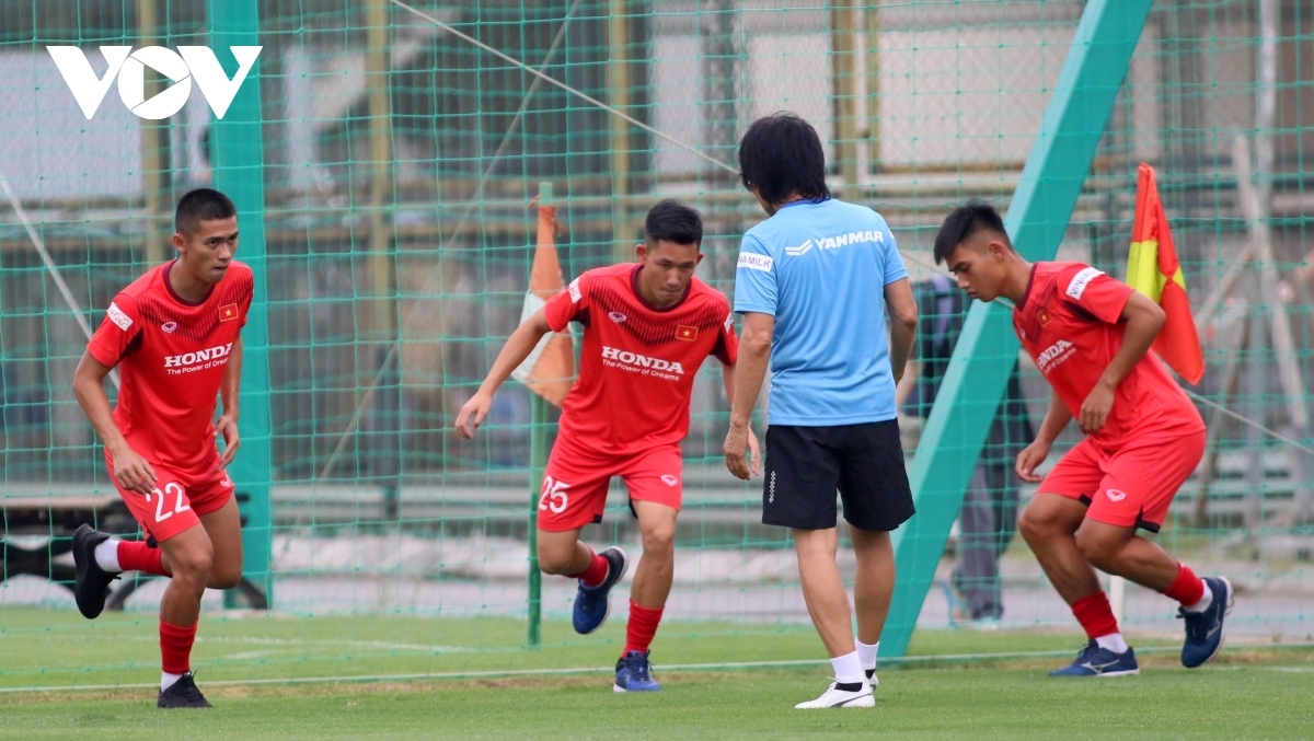 The youngest player in the squad is 20-year-old Nguyen Hai Long of Than Quang Ninh FC who enjoyed a strong season in the V.League 1. Head coach Park Hang-seo had previously called him up to Vietnam’s U22 several times.