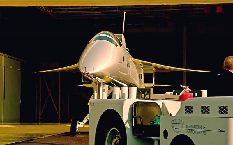 Mô hình máy bay chở khách siêu thanh XB-1 do Boom Supersonic phát triển. Ảnh: National Interest.