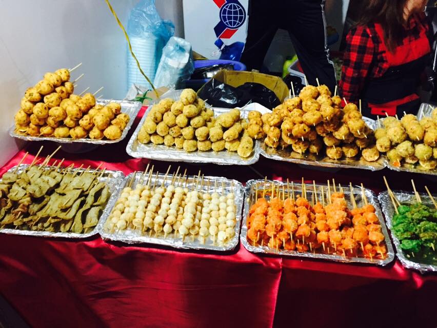Trải nghiệm đồ ăn vặt tại lễ hội Hoa Anh đào Quảng Ninh - ảnh 11