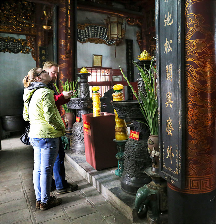 Quan Thanh Temple- a sacred Taoist temple within Hanoi capital