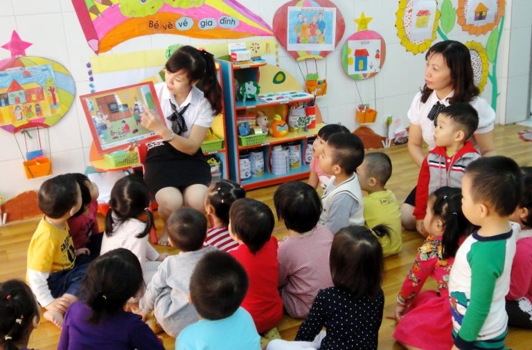 Nghe VietNamNet: Hà Nội tuyển bổ sung biên chế giáo viên, yêu cầu có chứng chỉ ngoại ngữ