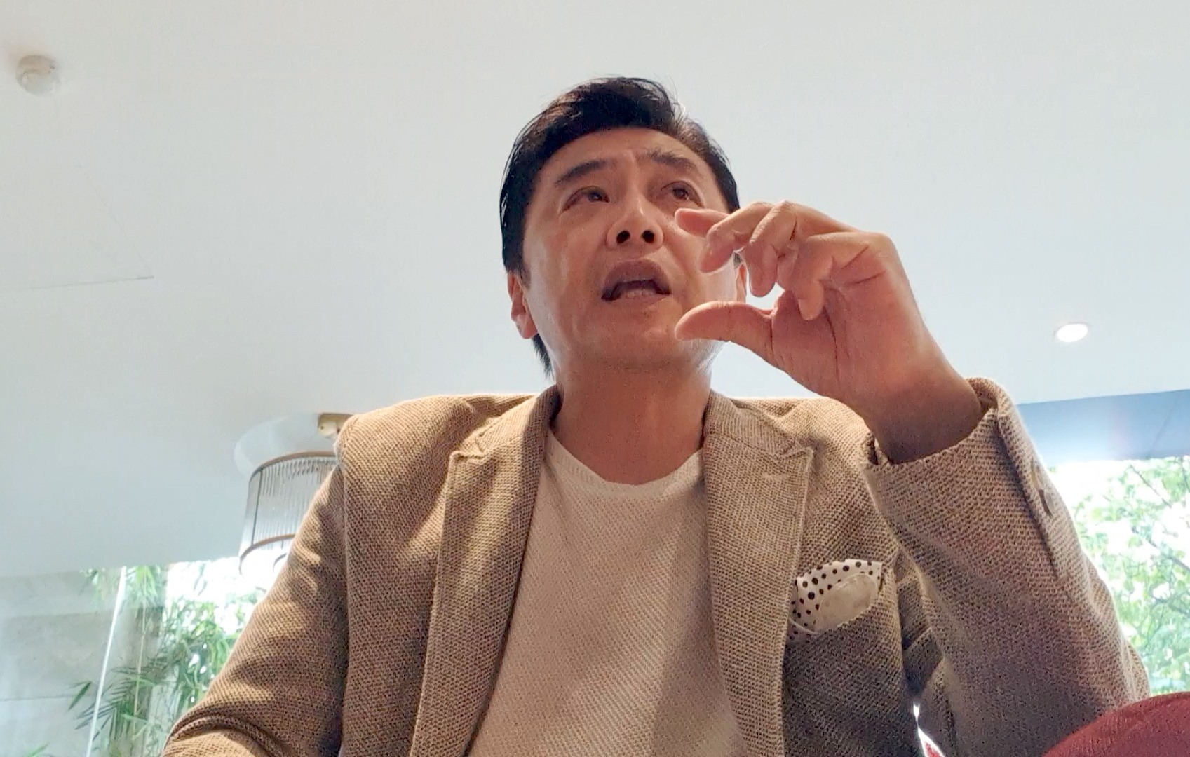 Doanh nhân Nijishima trong buổi làm việc với PV Báo Lao Động.