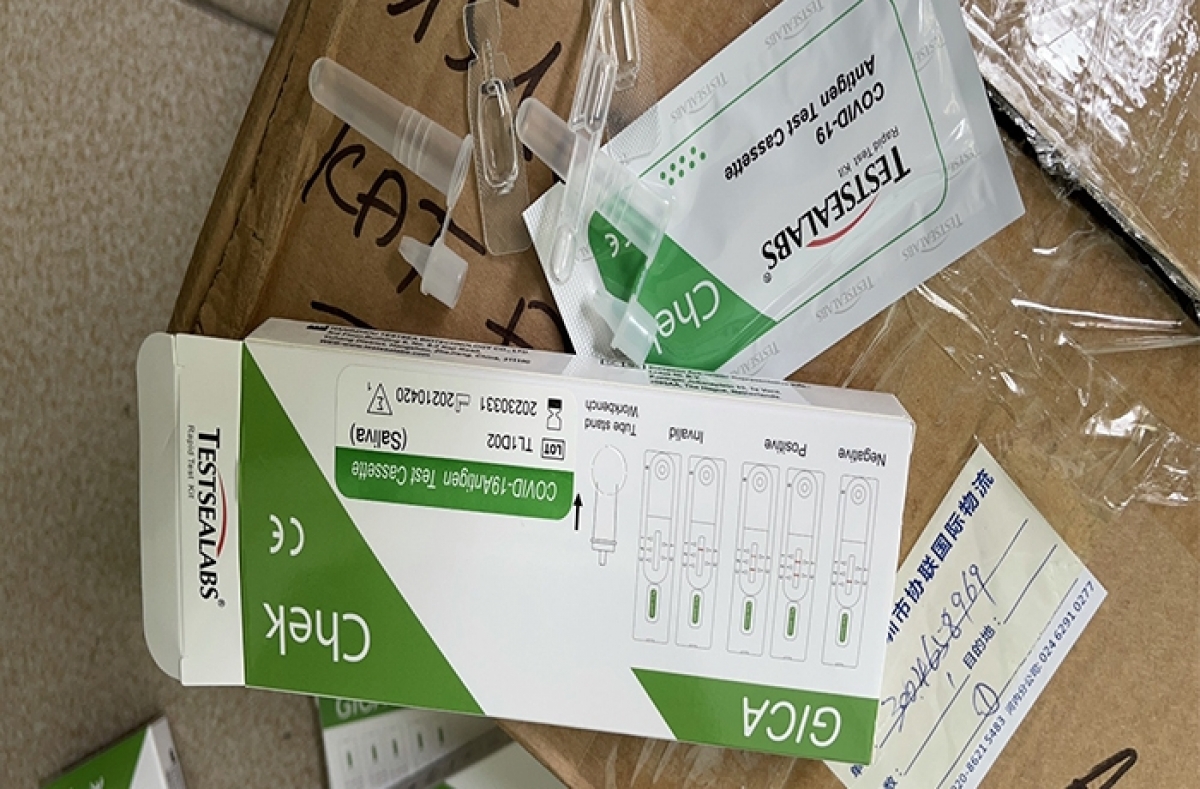 Test thử nhanh COVID-19 không hóa đơn chứng từ hợp pháp.