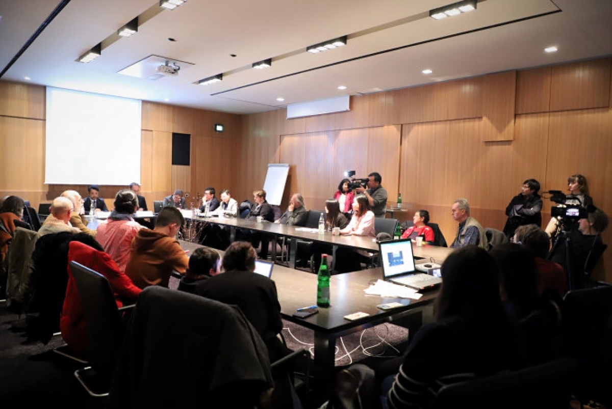 A panoramic view of the teleconference hosted by University of Hamburg (Germany)