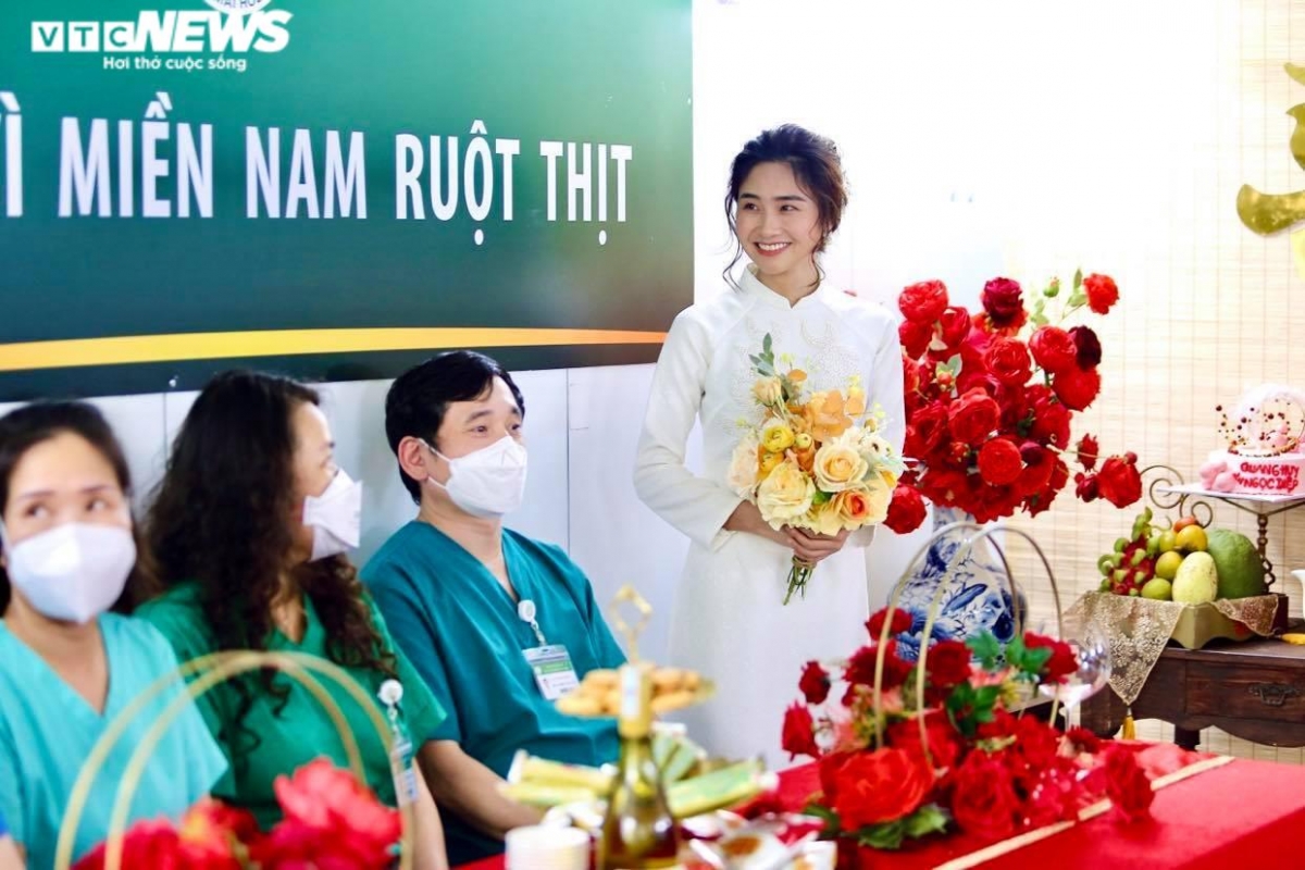 Ngoc Diep is happy on her wedding day. (Photo: VTCNews)