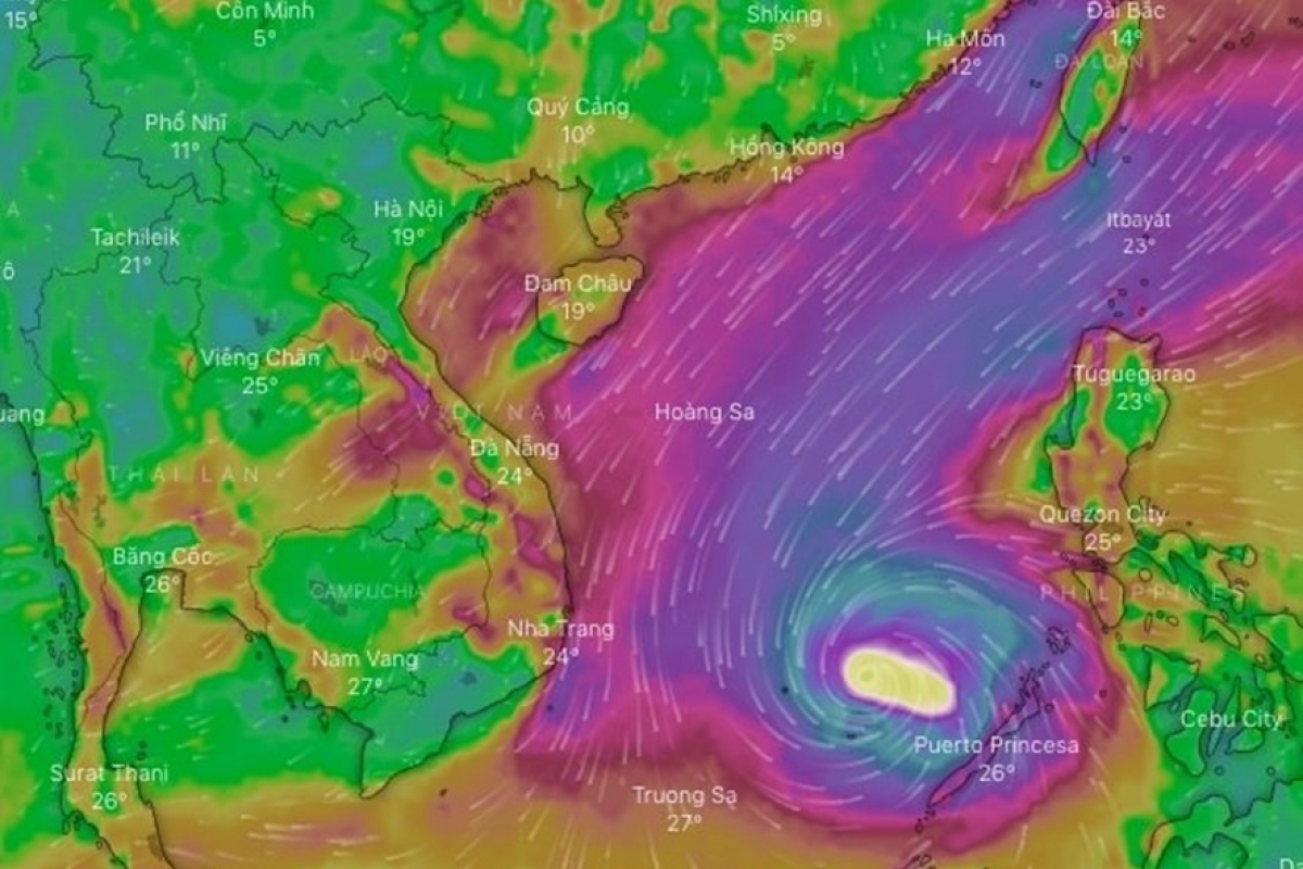 According to www.windy.com, the new storm is likely to enter the East Sea on December 17-18.