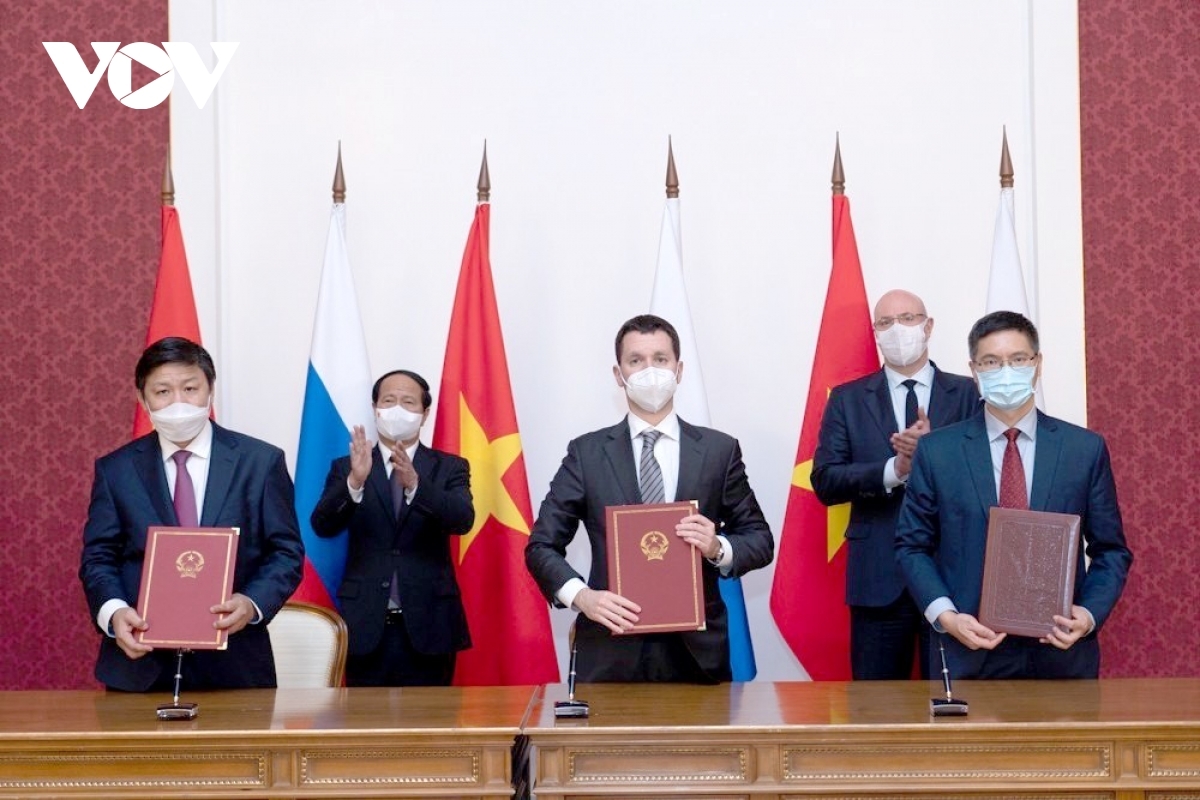 VABIOTECH, SOVICO and RDIF ink a cooperation agreement on the production of Russia’s Sputnik V COVID-19 vaccine in Vietnam