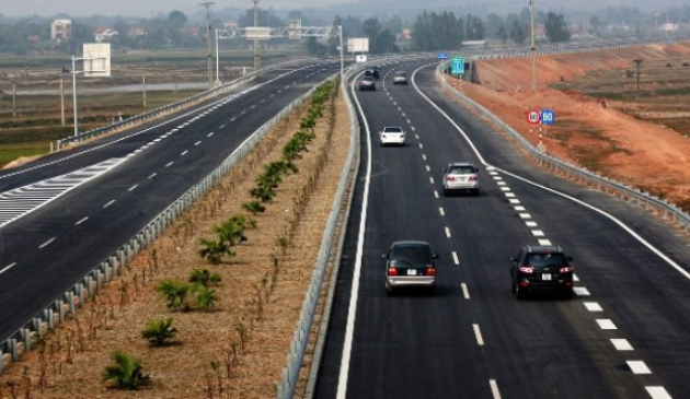 Những thói xấu của tài xế Việt Nam trên đường cao tốc - ảnh 1