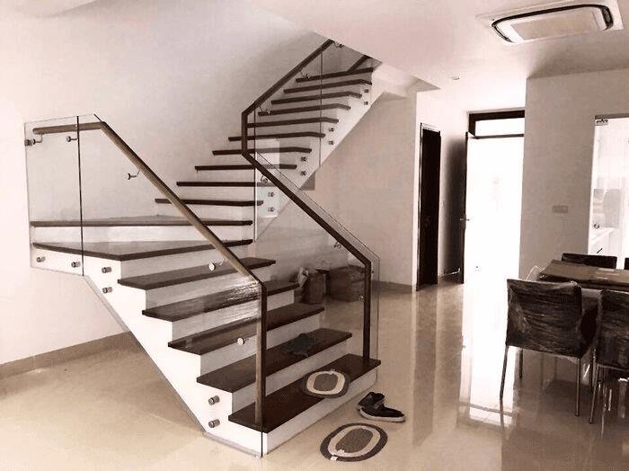 Bất động sản - Lỗi phong thủy thường gặp khi thiết kế cầu thang