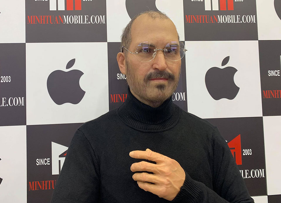 Cuộc sống số - Tượng sáp huyền thoại Steve Jobs bất ngờ xuất hiện tại Việt Nam (Hình 2).