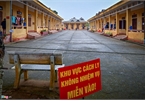How is life in quarantine center in Vietnam border town?