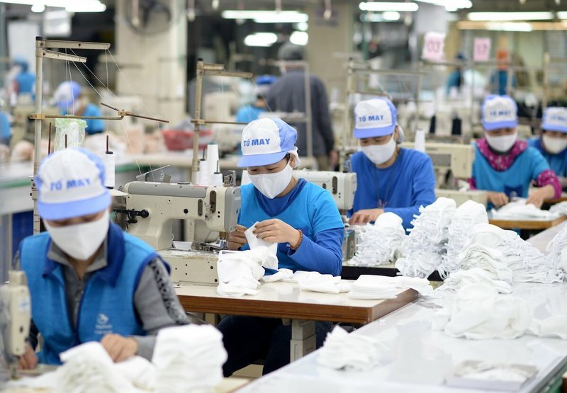 Mounting difficulties may lead half of Vietnam textile-garment firms to bankruptcy