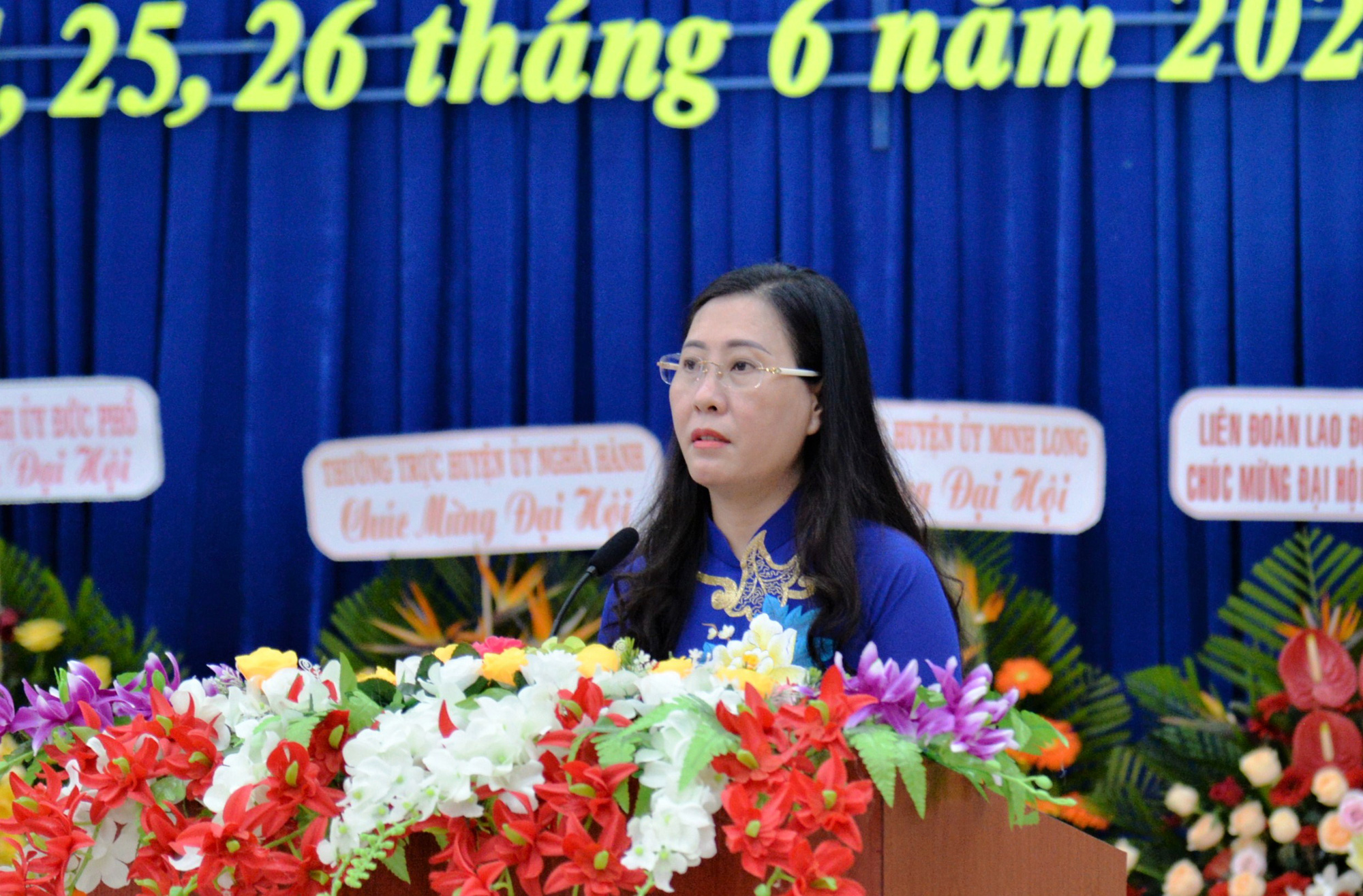Bí thư Quảng Ngãi dự đại hội Đảng bộ huyện nhưng bất ngờ không trực tiếp chỉ đạo - Ảnh 3.