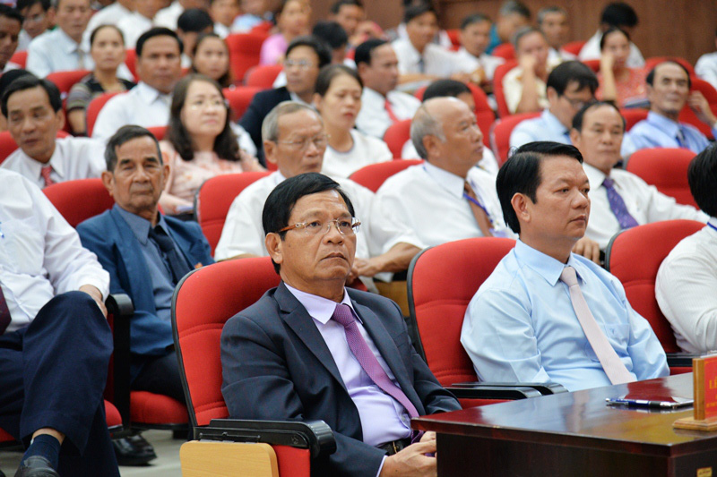 Bí thư Quảng Ngãi dự đại hội Đảng bộ huyện nhưng bất ngờ không trực tiếp chỉ đạo - Ảnh 2.