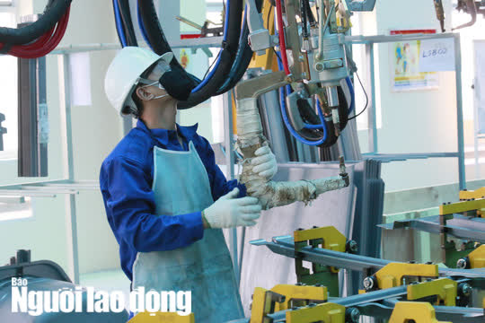 Thu nhập tính đóng và không tính đóng bảo hiểm xã hội bắt buộc mới nhất - Ảnh 1.