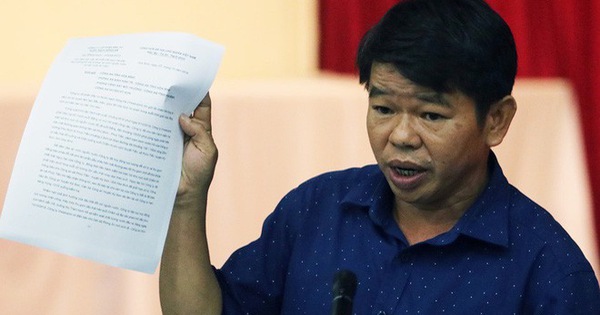 Nghe VietNamNet: Thủ tướng yêu cầu Bộ Công an điều tra vụ nước sạch sông Đà nhiễm dầu thải
