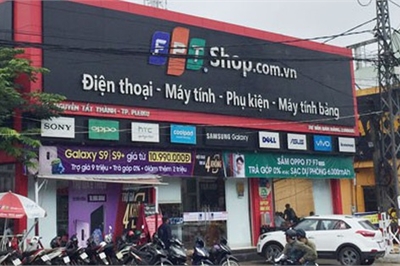 Mặc sức trục lợi "đất vàng"
