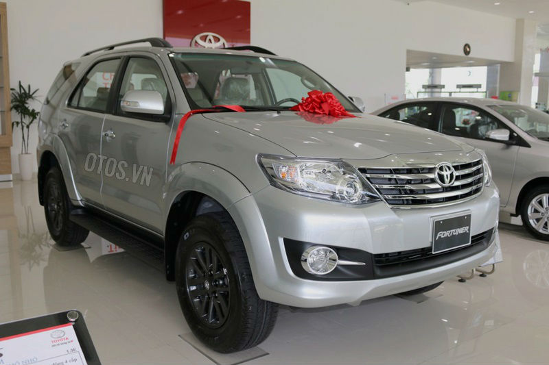 So sánh 'tân binh' Isuzu mu-X và Toyota Fortuner - ảnh 3