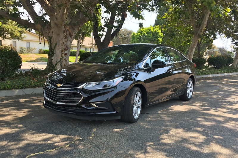 5 điểm nhấn ấn tượng nhất trên Chevrolet Cruze 2016 - ảnh 1