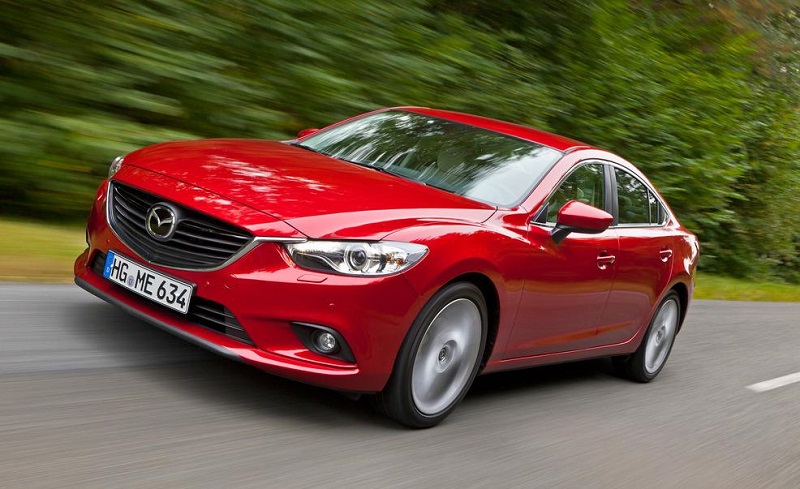 10 mẫu sedan sang trọng, tiết kiệm nhiên liệu - ảnh 1