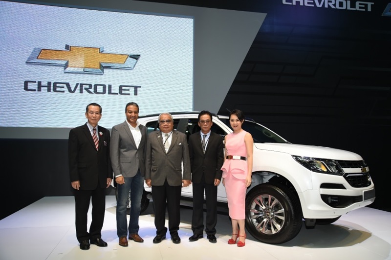 Chevrolet Trailblazer 2016 giá 794 triệu đồng, thách thức Toyota Fortuner - ảnh 2