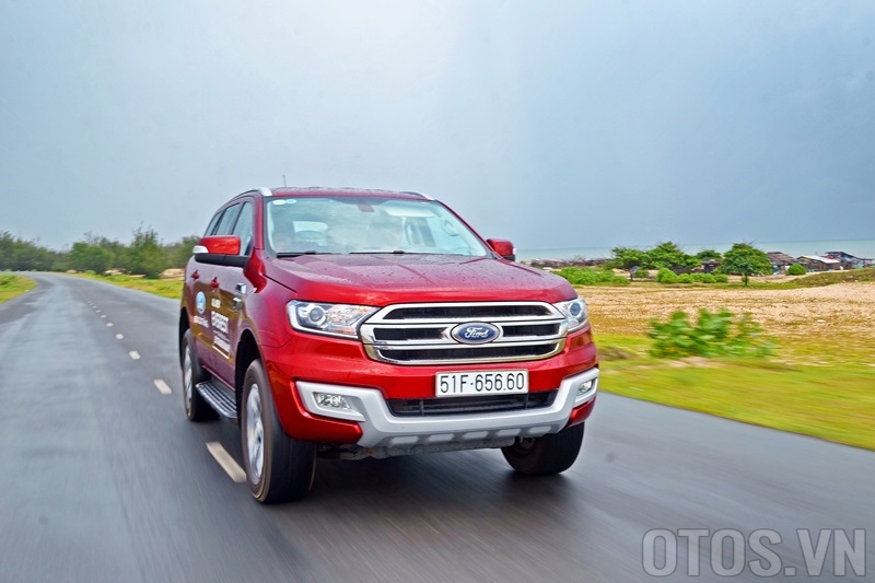 Giá cao 1,2 - 2 tỷ liệu Ford Everest Trend 2016 có đáng “đồng tiền bát gạo”? - ảnh 19