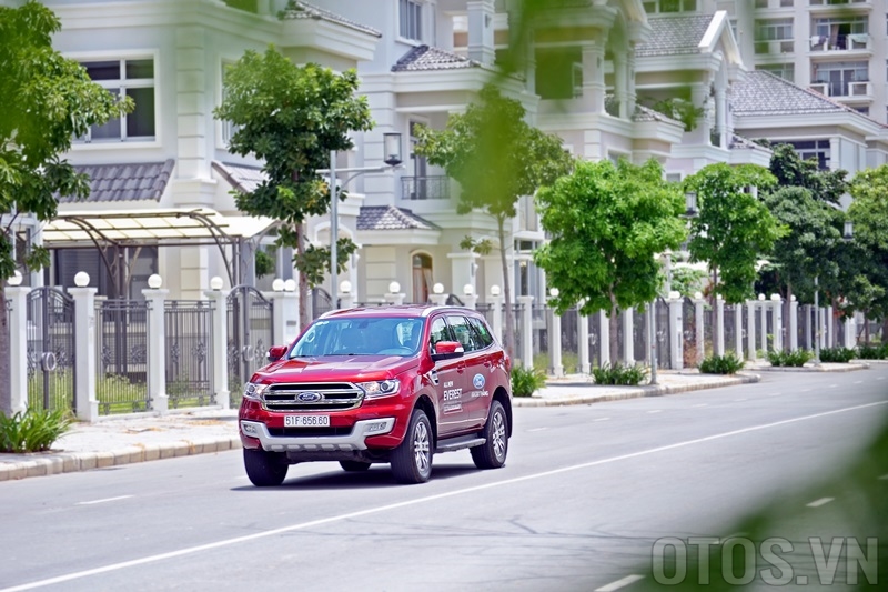 Giá cao 1,2 - 2 tỷ liệu Ford Everest Trend 2016 có đáng “đồng tiền bát gạo”? - ảnh 21