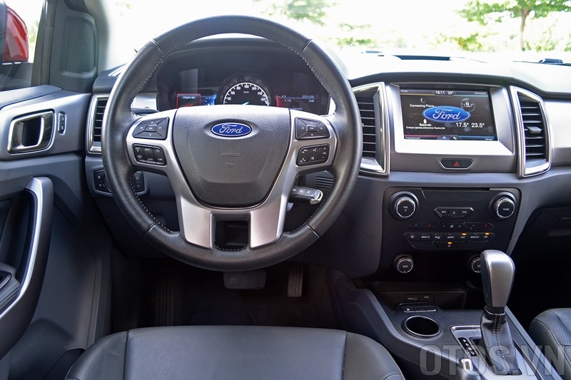 Giá cao 1,2 - 2 tỷ liệu Ford Everest Trend 2016 có đáng “đồng tiền bát gạo”? - ảnh 10