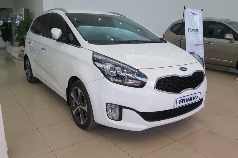 Toyota Innova và Kia Rondo: Cuộc