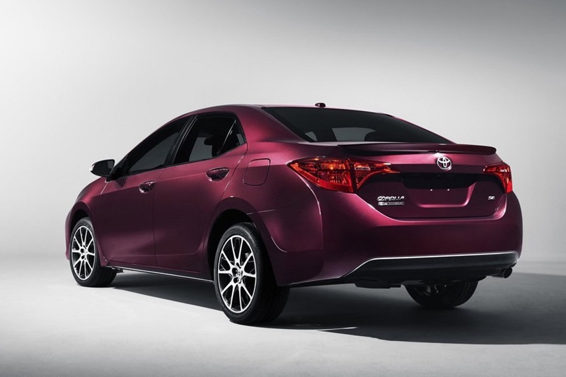 Phiên bản Toyota Corolla 2017 mừng tuổi 50 ra mắt - ảnh 3
