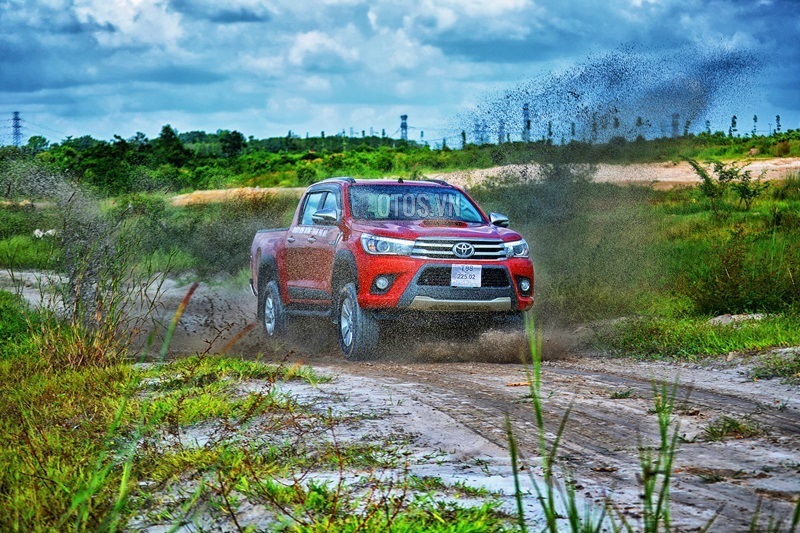 So sánh 4 mẫu xe bán tải nổi bật tại thị trường Việt - ảnh 2