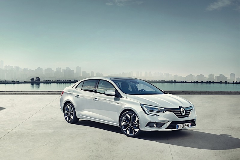 Renault Megane sedan 2017 chính thức trình làng, thách đấu Mazda3 - ảnh 1