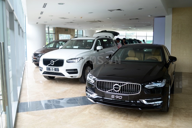 Xe sang Volvo phân phối chính hãng tại Việt Nam có giá bao nhiêu? - ảnh 1