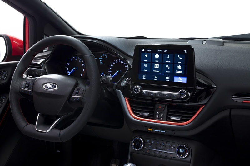 4 phiên bản Ford Fiesta 2017 trình làng, ngóng về Việt Nam - ảnh 7