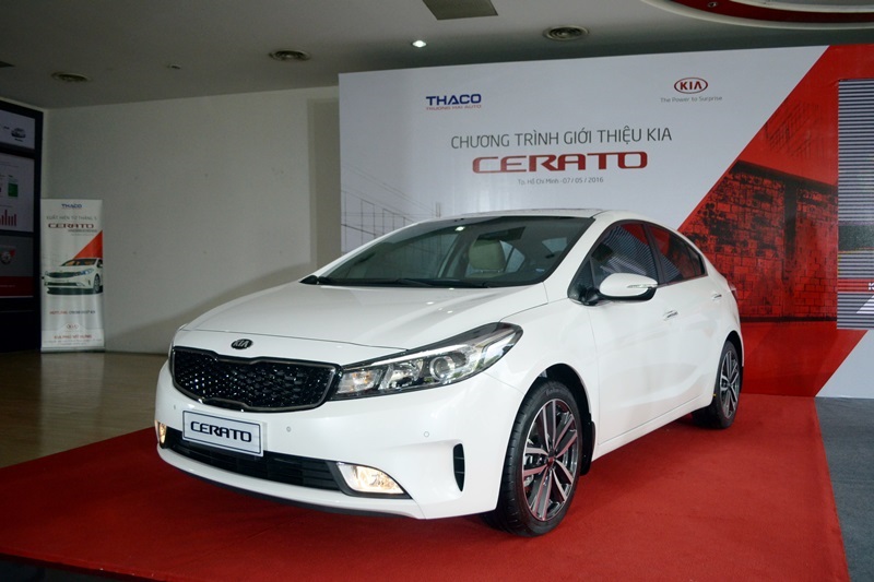 Các mẫu xe nổi bật đến tay khách Việt năm 2016 (Phần 2) - ảnh 4