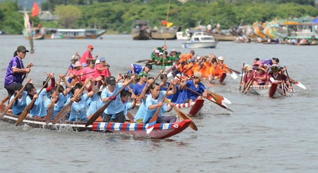 Rộn rã đua ghe mừng Quốc khánh trên sông Hương - ảnh 20