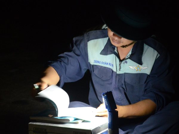 Một ban bay ở Trung đoàn 910 diễn ra như thế nào? - ảnh 1