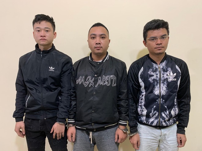 Bắt ổ nhóm lừa đảo chiếm đoạt gần nửa tỷ đồng bằng hình thức đổi tiền ảnh 2