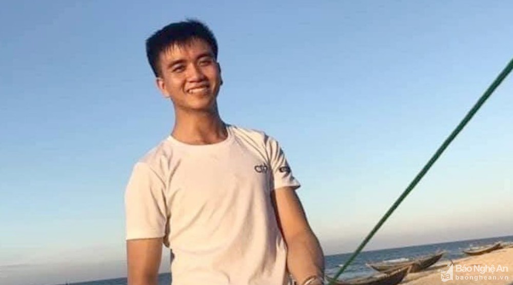 Nam sinh viên Nghệ An đuối nước khi lao xuống biển cứu sống 3 nữ sinh ở Thừa Thiên Huế