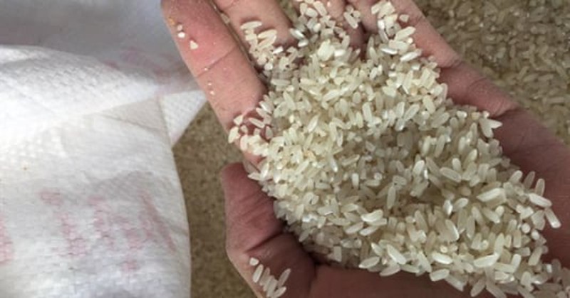 Đi mua gạo cần tuyệt đối tránh ba loại này vì không có dinh dưỡng