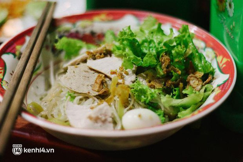 Bang gia hu tieu khien khach hang nhin da muon