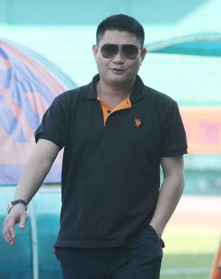 Bau Thuy lot Top giau nhat TTCK: Dem gia san “khung” biet thu, sieu xe-Hinh-8