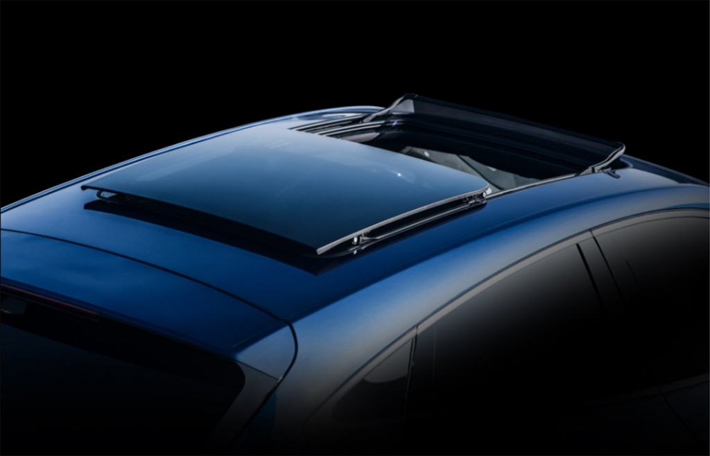 Huawei ra mắt mẫu ôtô đầu tiên giá từ 33 400 USD ảnh 5